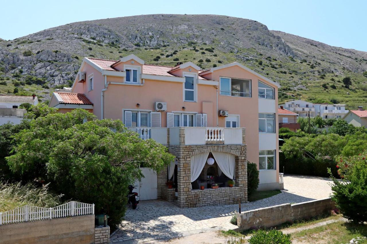 Seaside Apartments With A Swimming Pool Pag - 6412 Pag Town Bagian luar foto