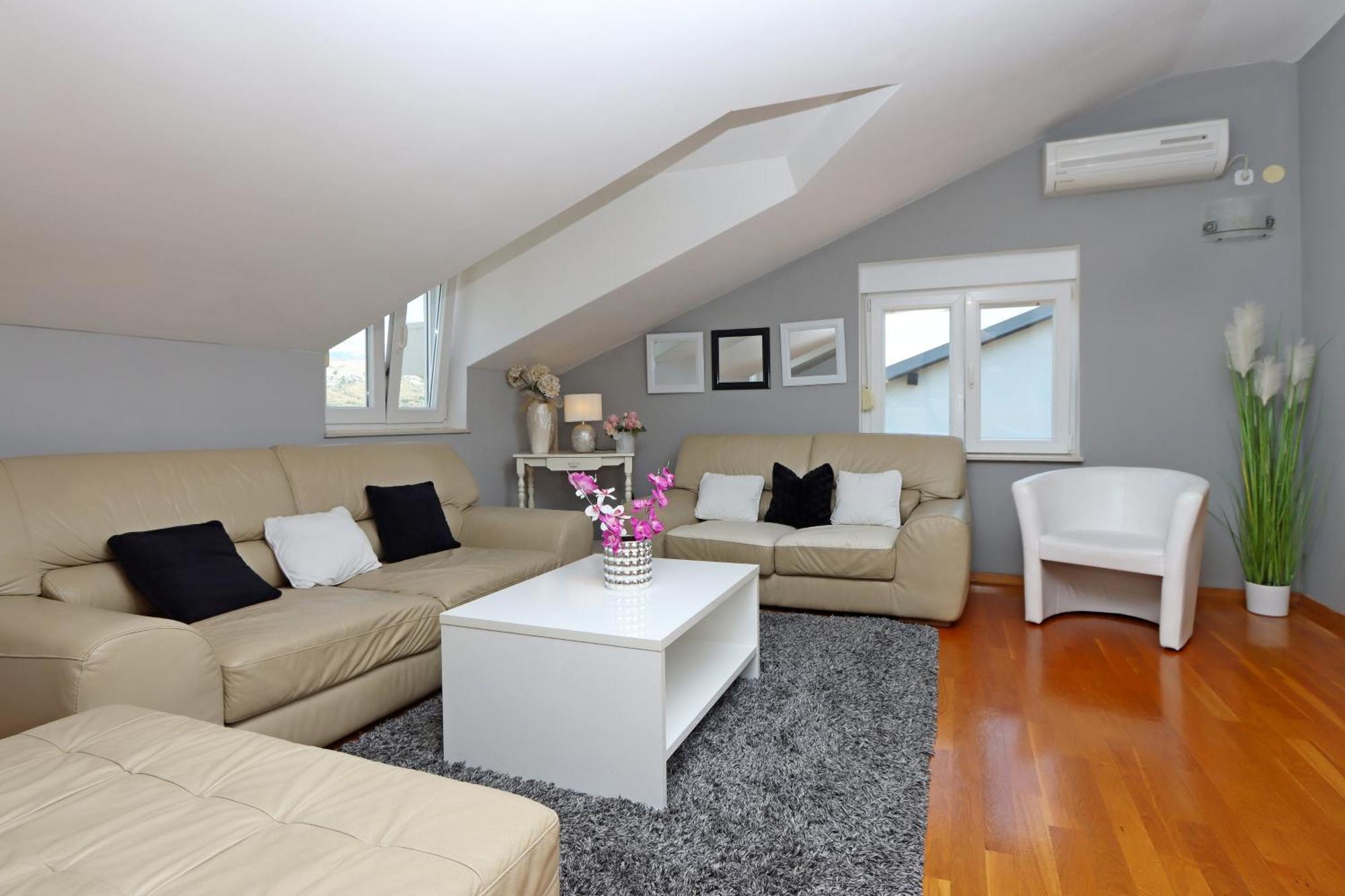 Seaside Apartments With A Swimming Pool Pag - 6412 Pag Town Bagian luar foto