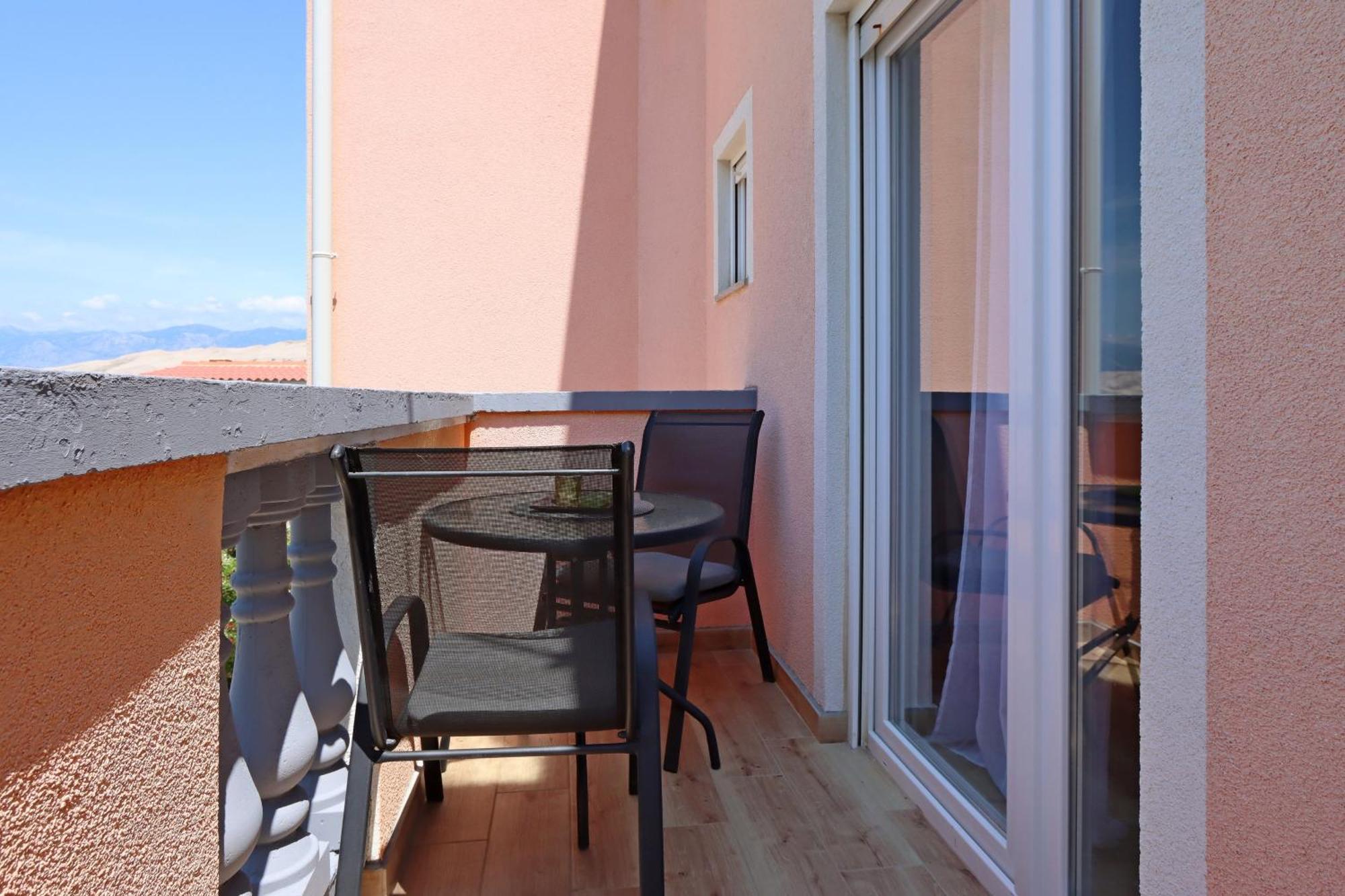 Seaside Apartments With A Swimming Pool Pag - 6412 Pag Town Bagian luar foto