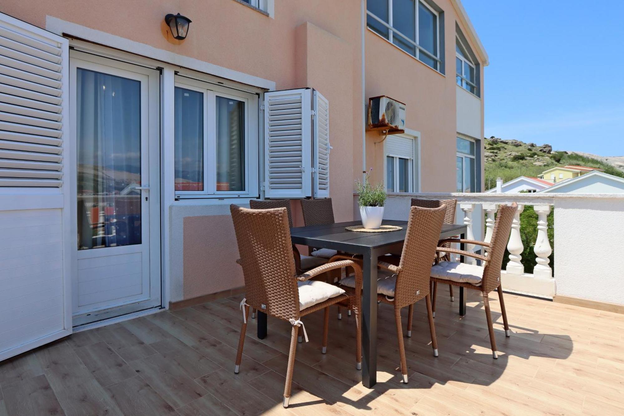 Seaside Apartments With A Swimming Pool Pag - 6412 Pag Town Bagian luar foto